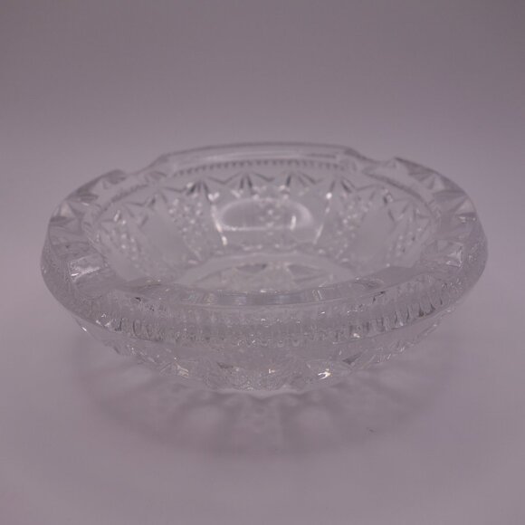 Circular Cigar Ash Tray with some Weight to It! - Picture 2 of 12